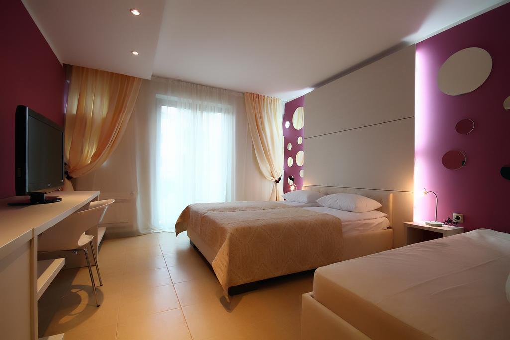 Domador Rooms & Apartments Бечичи Экстерьер фото