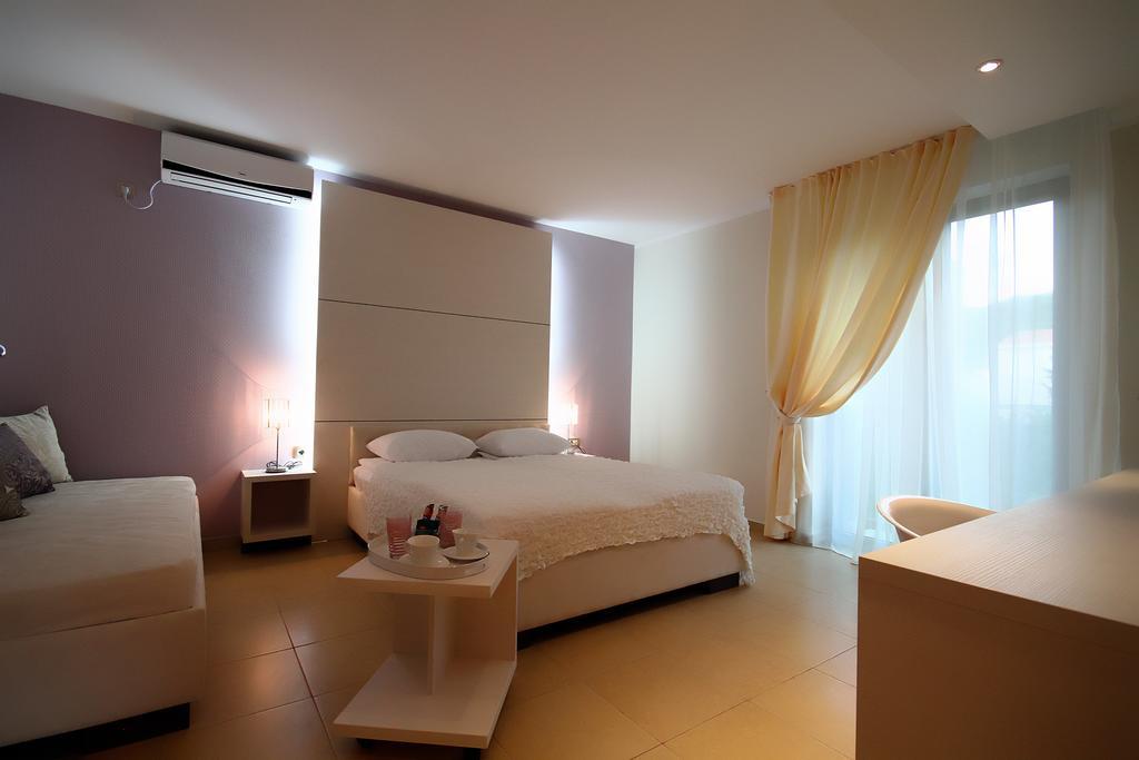 Domador Rooms & Apartments Бечичи Экстерьер фото