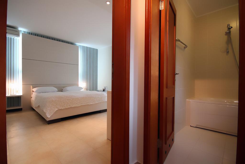Domador Rooms & Apartments Бечичи Экстерьер фото