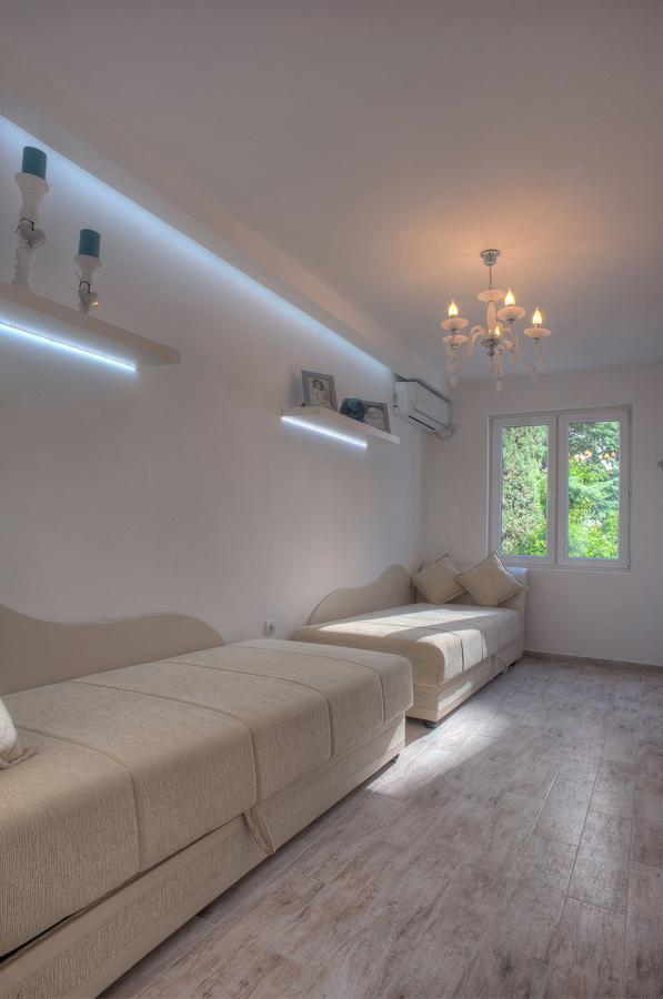 Domador Rooms & Apartments Бечичи Экстерьер фото